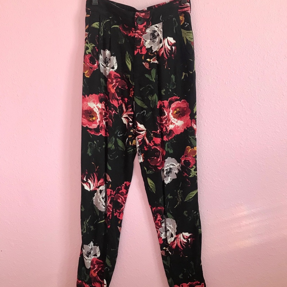 Abercrombie Floral Pant